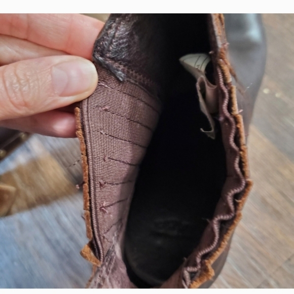 UGG Leather Chocolate Brown Chunky High Platform Boot 9 - Picture 8 of 11